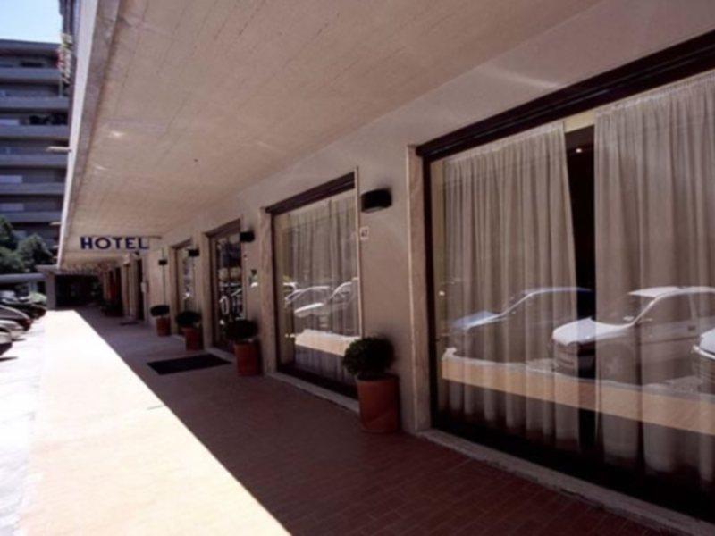 פירנצה Airport Hotel מראה חיצוני תמונה